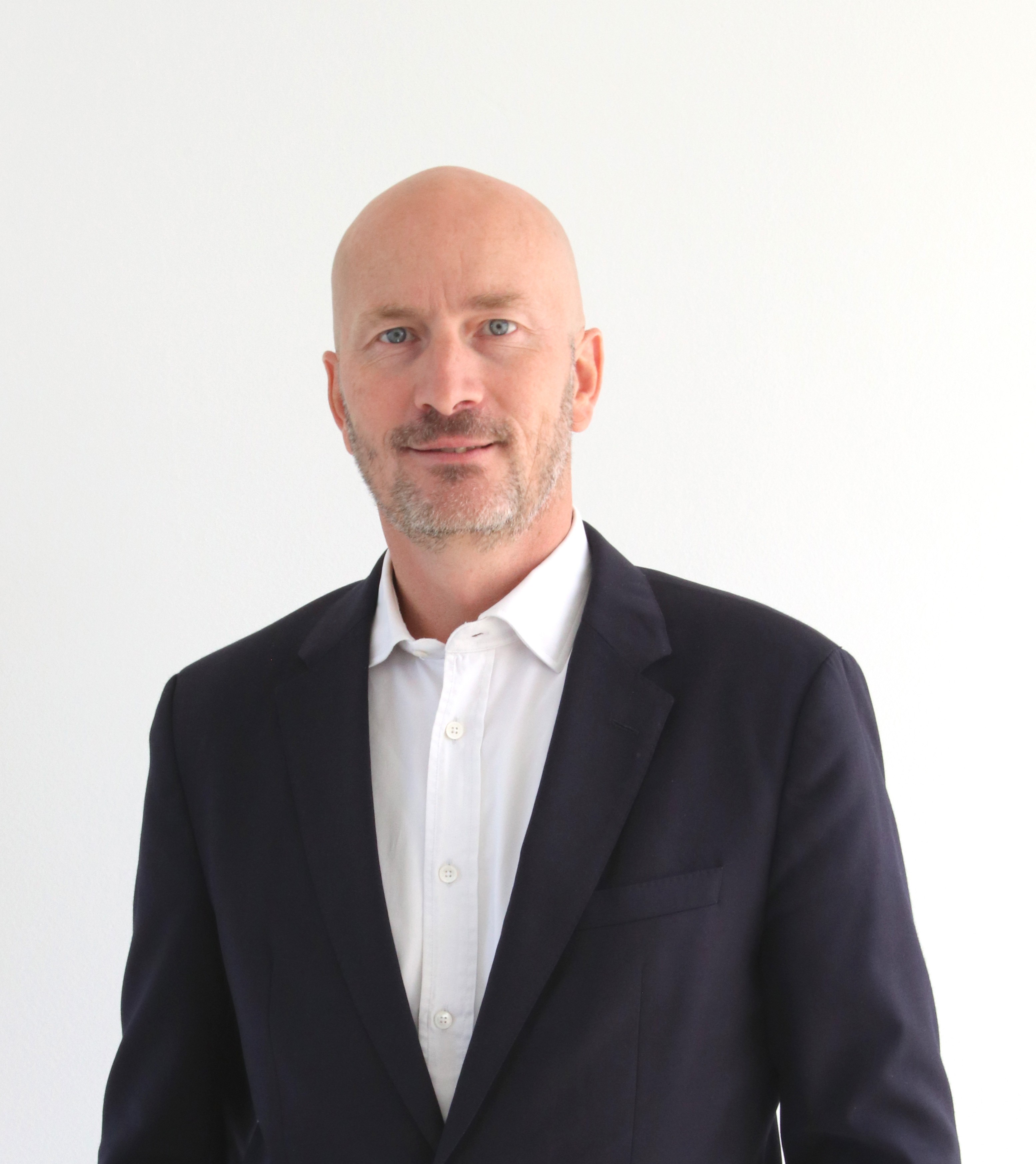 Francois Giraud-Sauveur (CEO)